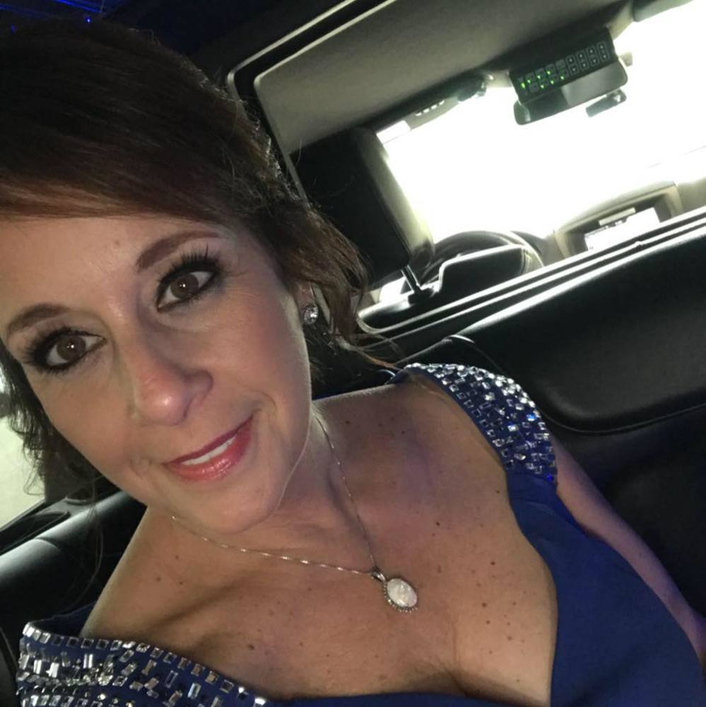 Meet your Posher, Connie